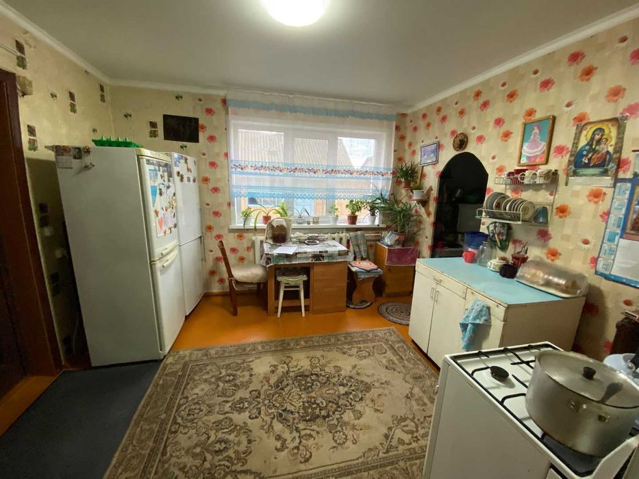 В продаже дом 4 комнаты