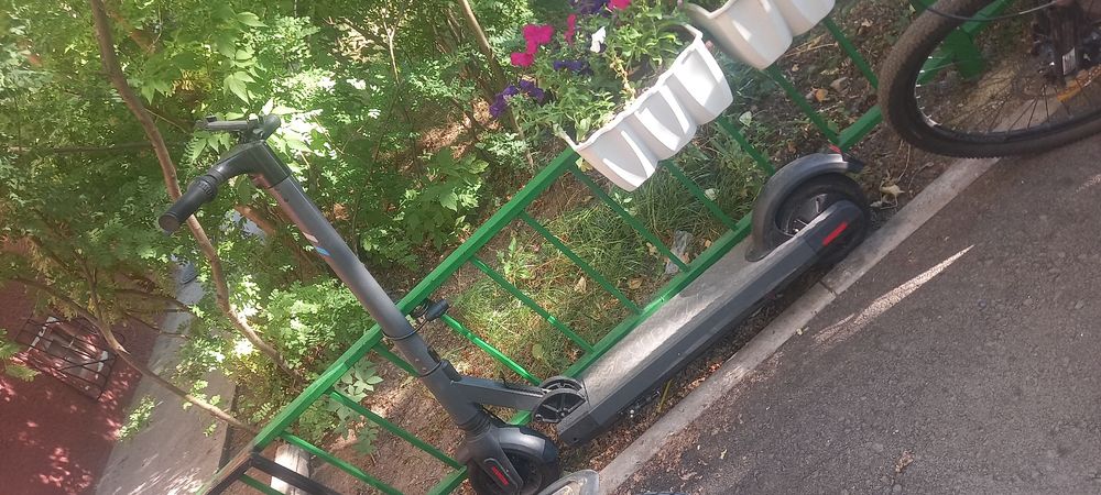 Продам электро самокат не дорого
