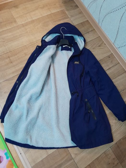 Продам весна осень