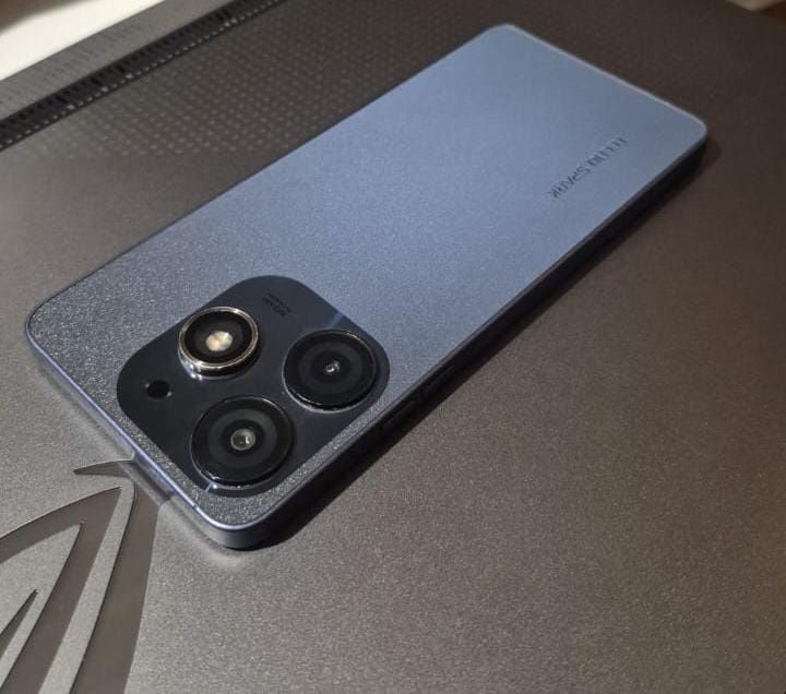 Продам телефон Tecno 10 pro