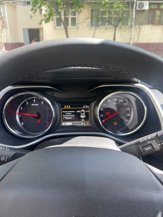 tracker 2 premier turbo