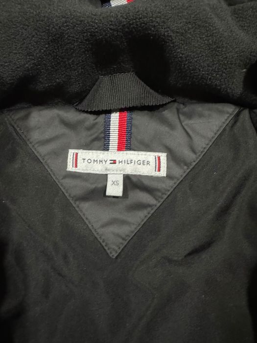 Дамско зимно яке Tommy Hilfiger