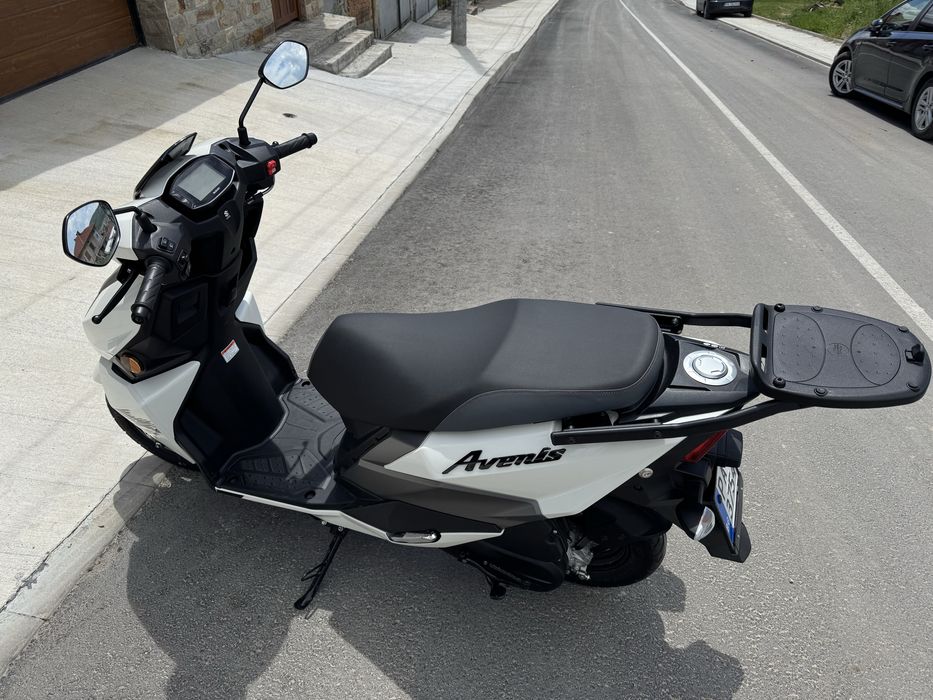 Suzuki Avenis 125