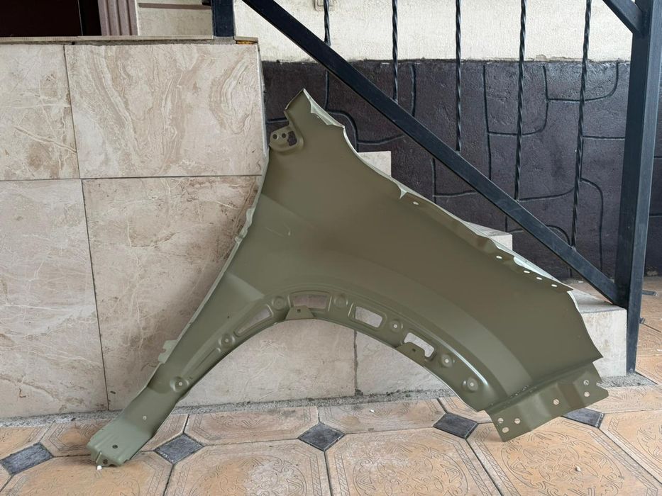 Продам левое крыло tigo cheri 2 pro