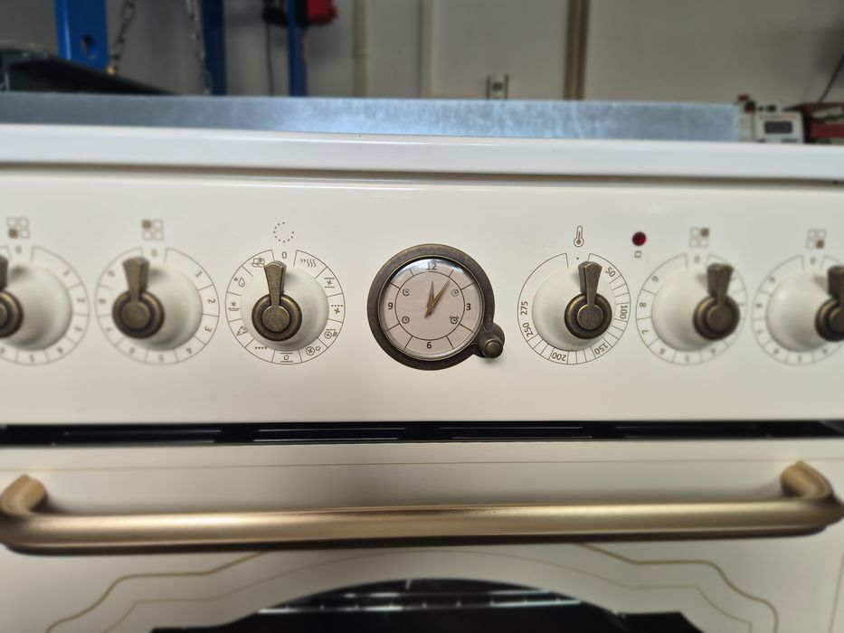 Aragaz GORENJE GECS5B70CLI, 4 arzatoare, Electric, L 50 cm, Grill, bej