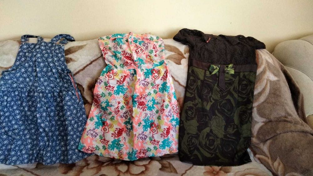 Продам одежду на девочку-подростка