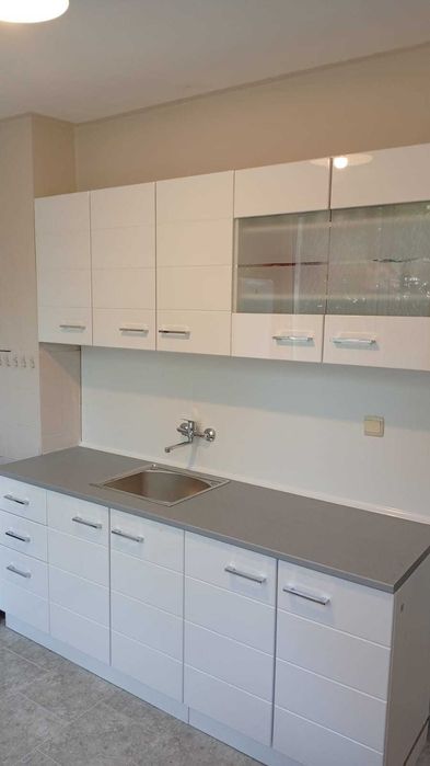 Дава се под наем Тристаен апартамент в Бургас, Лазур - 95 кв.м за 498.27 € - Снимка #3