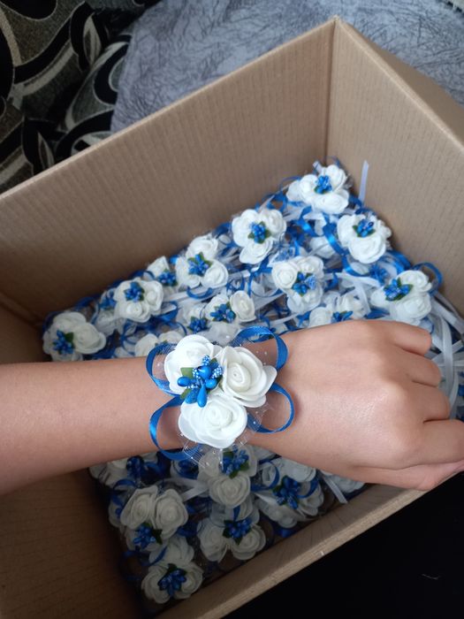 Сватбени бутониери