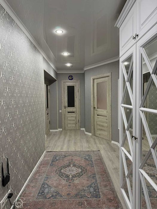 Продам евро 3 комнатную Карасай