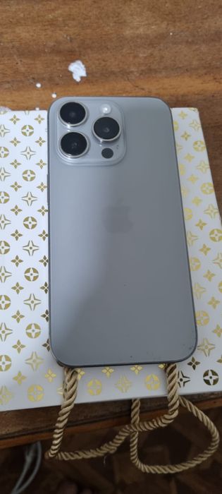 Iphone 15 pro 256 gb