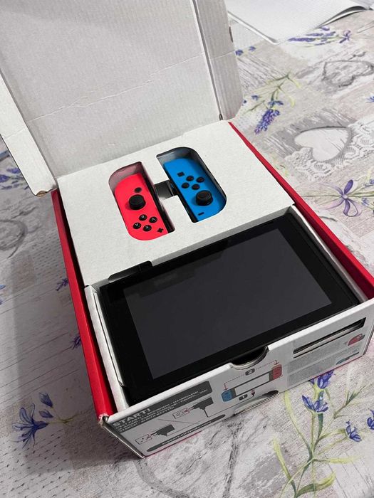 Nintendo Switch+3 jocuri