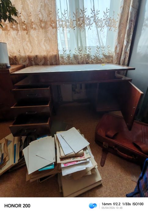 Письменный стол для учебы