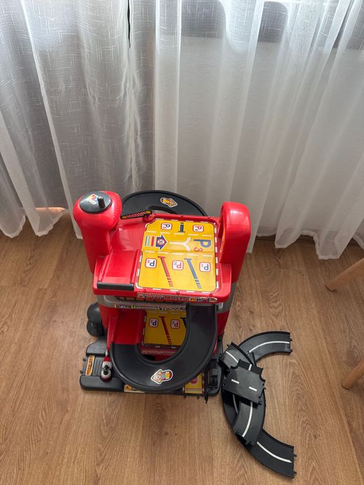 Детски гараж/паркинг