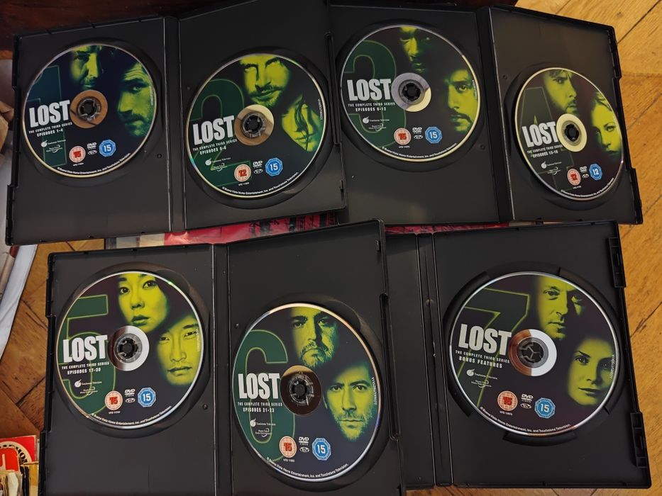 Dvd Naufragiatii/Lost