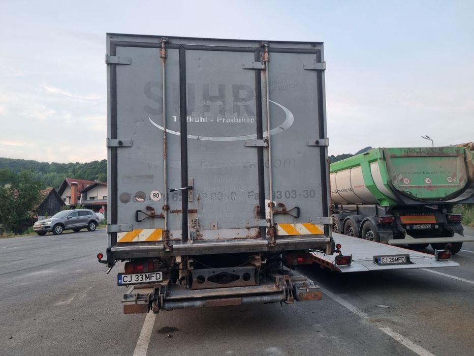 Mercedes Atego frigorific 1218 12t