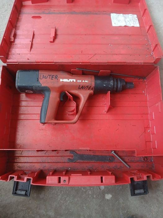 Pistol cuie beton hilti DX A 40