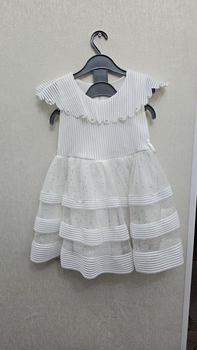 Продам детское платье