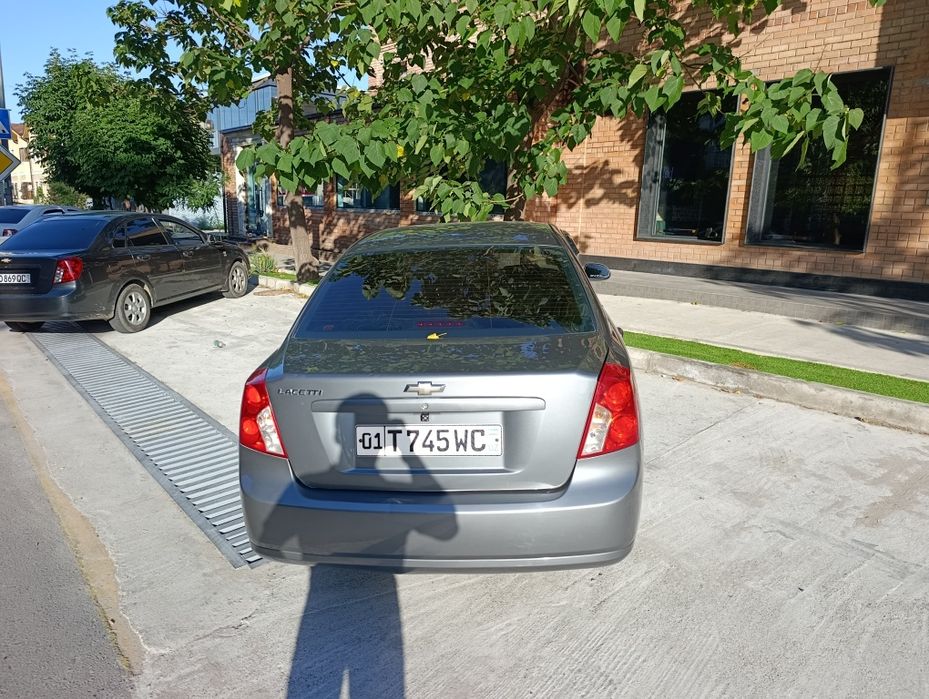 Lasetti Jentra 2015