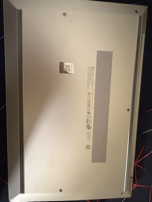 HP ELITEBOOK 840 G7-Intel i7/16 GB RAM