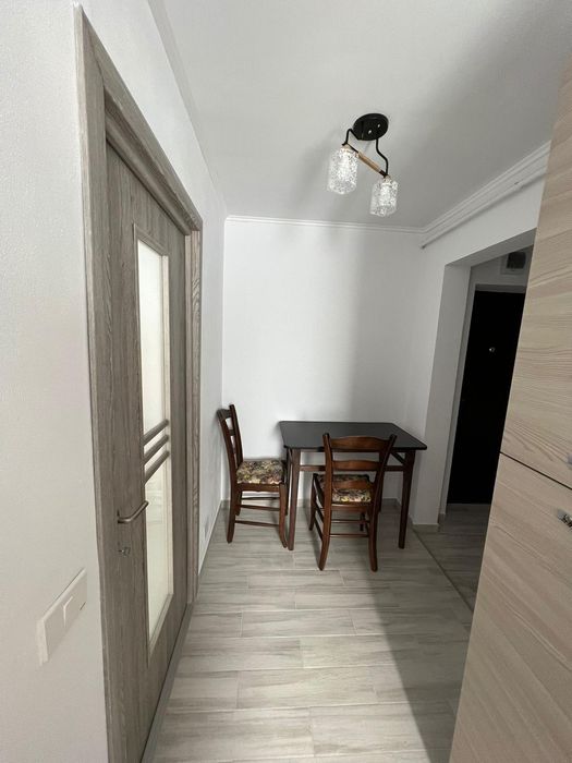 Apartament 2 camere de închiriat zona Cina