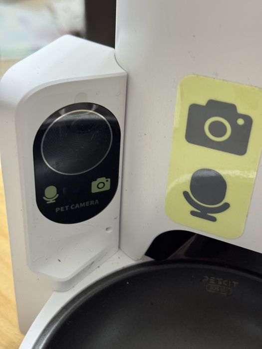 Продаю кормушку для собаки с камерой