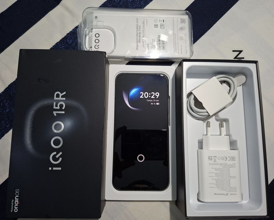 Флагман iQOO 15R, 16/256gb