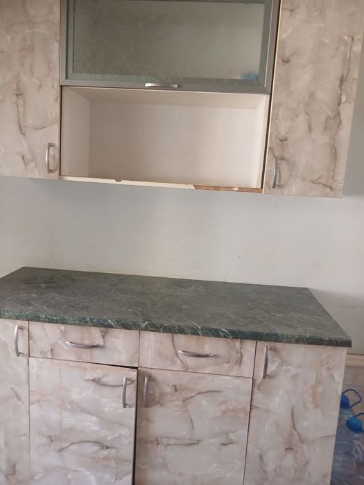 Kvartira 350 mindan ped instga yaqin.