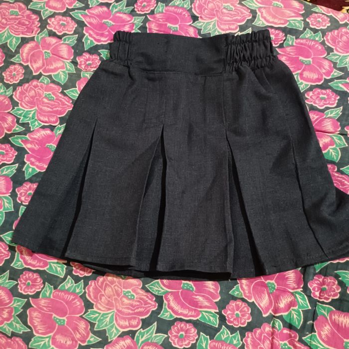 Продается школьная форма