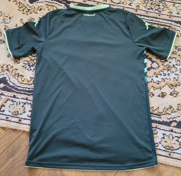 Тениска,екип на Борусия Мюнхенгладбах,разер С