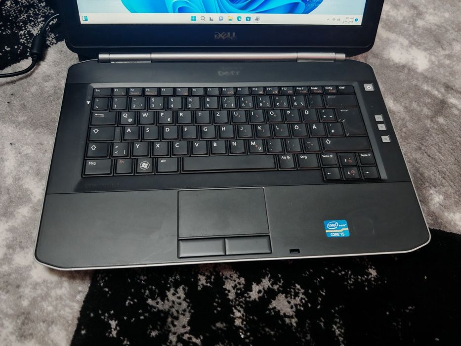 Laptop Dell Latitude i5 gen2