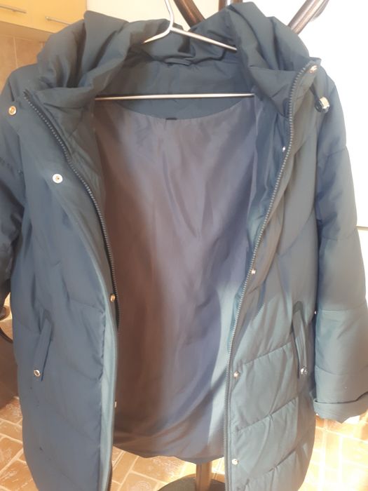 Продам зимний пуховик