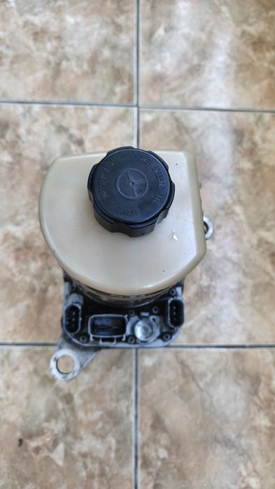 Pompă servodirecție Ford Focus 2