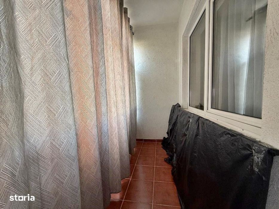 De vanzare Apartament 4 camere, zona Cetate - Scoala nr 7.