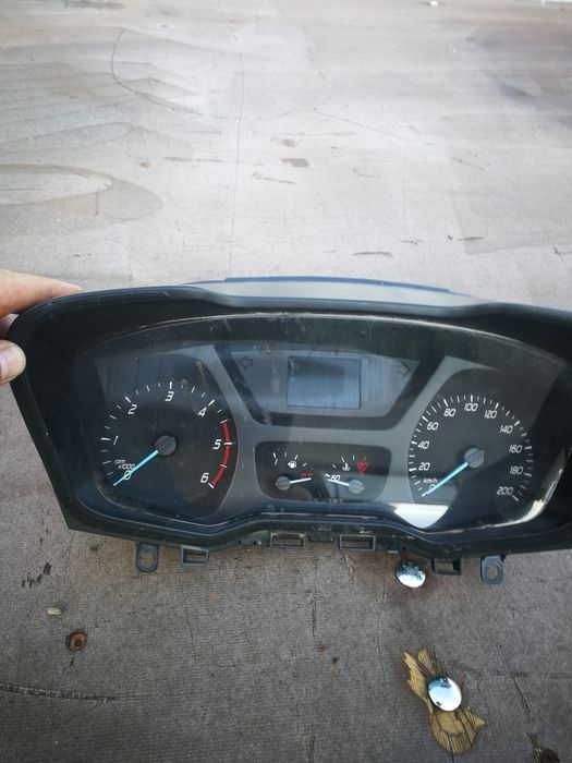 Ceasuri bord Ford Transit 2016
