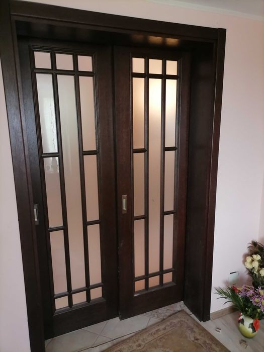 Montaj usi de interior, montez uși metalice.