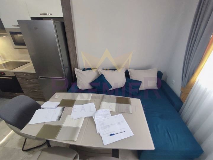 Дава се под наем Тристаен апартамент в Варна, Владислав Варненчик - 80 кв.м за 500 € - Снимка #1