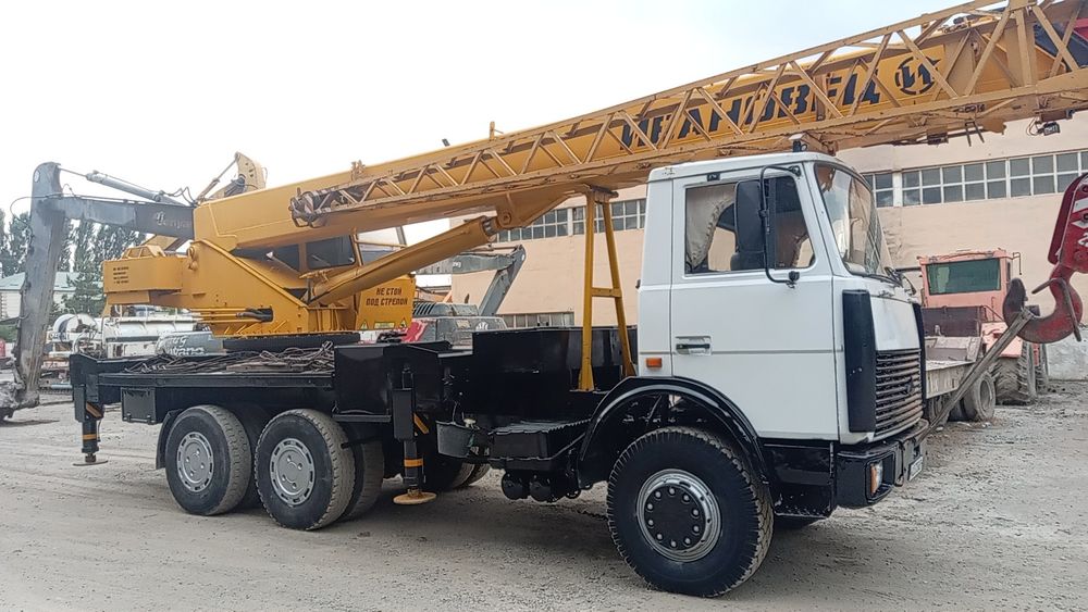 Ivannaves avto kira 25 tonna yili 2007.  Narxi 45000$ dollir