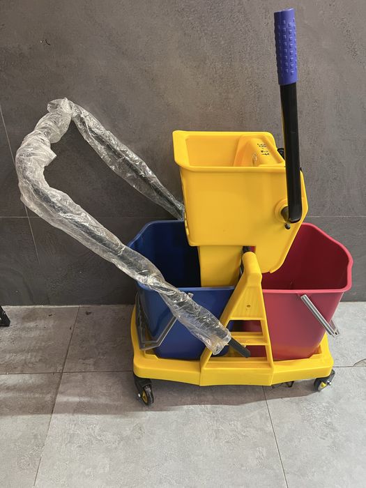 Тележка универсальная для гостиниц/ресторанов/клиник/офисов