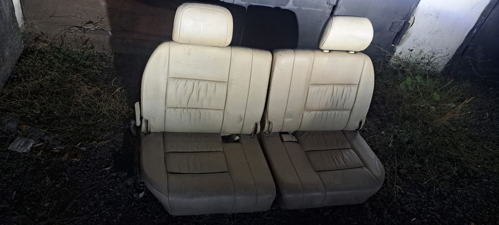 3й ряд сидений TLC100