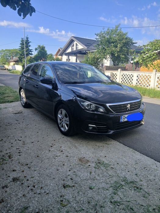 Vând Peugeot 308 2019