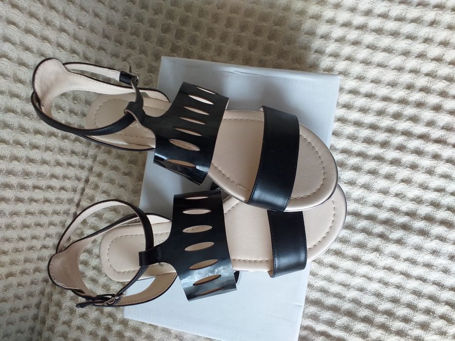 Дамски сандали Anather pair of shoes 38