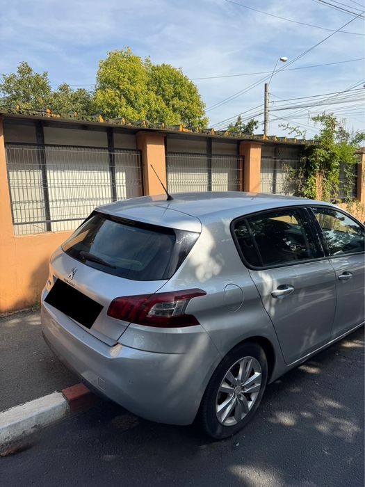 Peugeot 308 1.6 Diesel 92 CP | 2015 | 129.000 km | Jante aliaj
