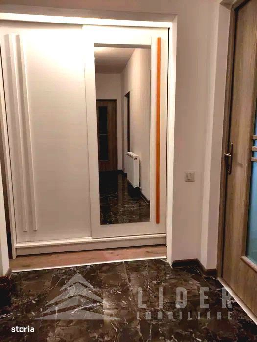 Apartament 1 camere de vanzare cu parcare zona Iulius Mall
