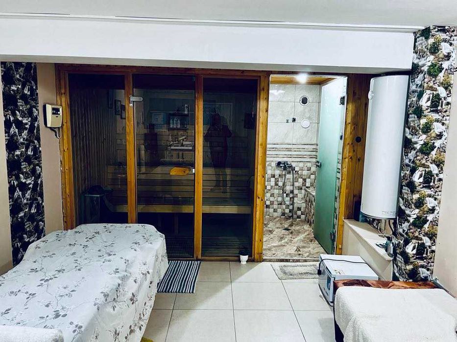 Дава се под наем Магазин в София, Център - 25 кв.м за 408 € - Снимка #2