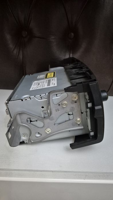 Продам автомагнитоллу Тoyota Rav 4