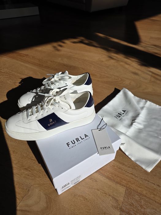 FURLA  дамски  сникърси