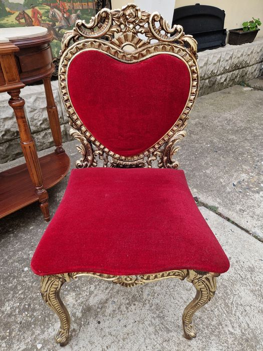 Чифт превъзходни антикварни метални столове