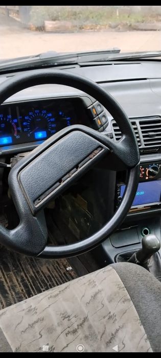 Продам машину 2112