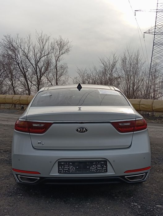 автомобиль Kia k7 2016