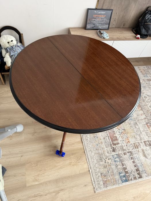 Стол круглый раскладной